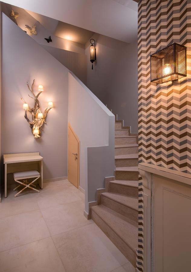 Neikos Mediterraneo Luxury Suites ハニオティス エクステリア 写真